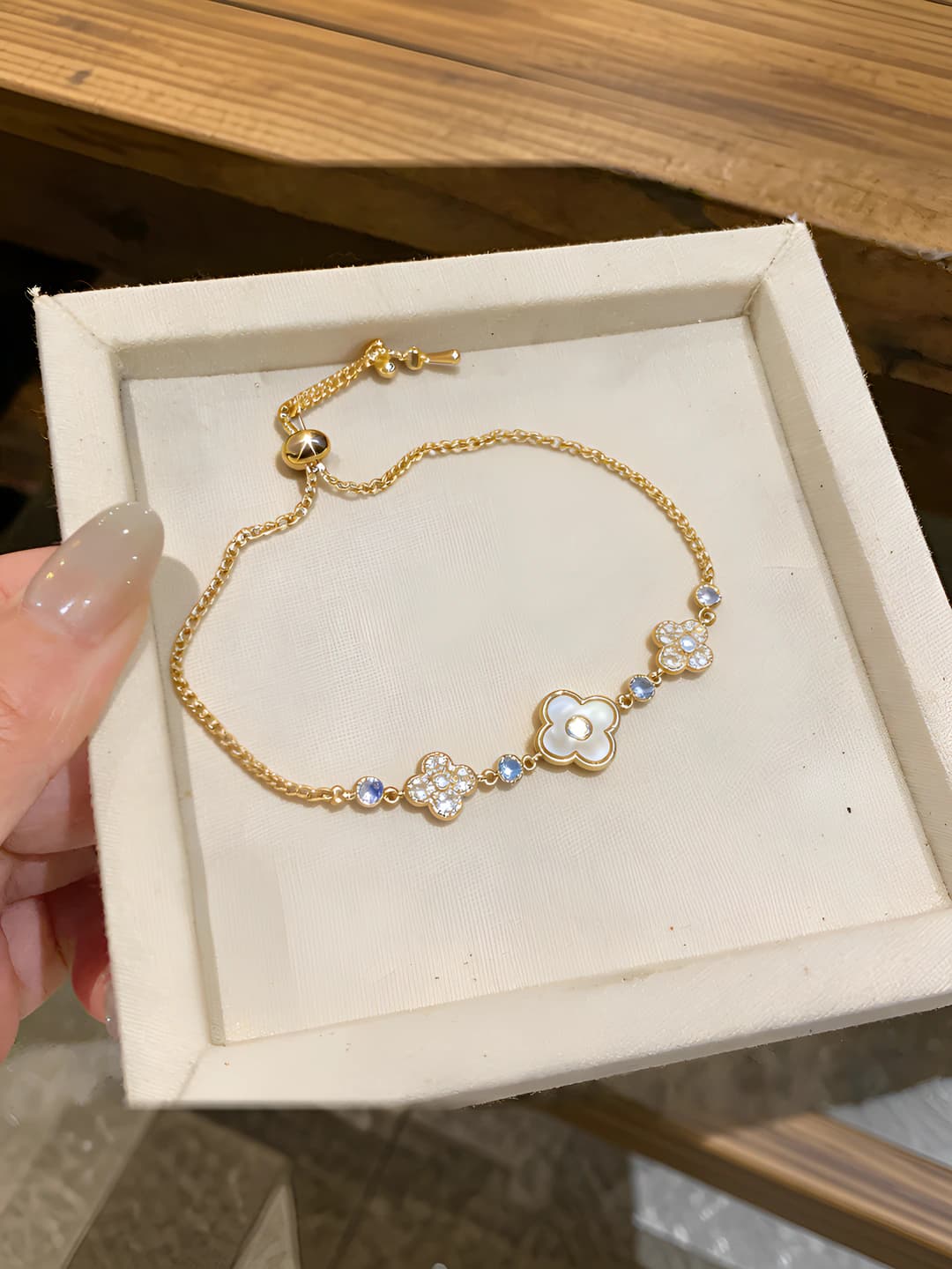 4# Bracelet - Gold