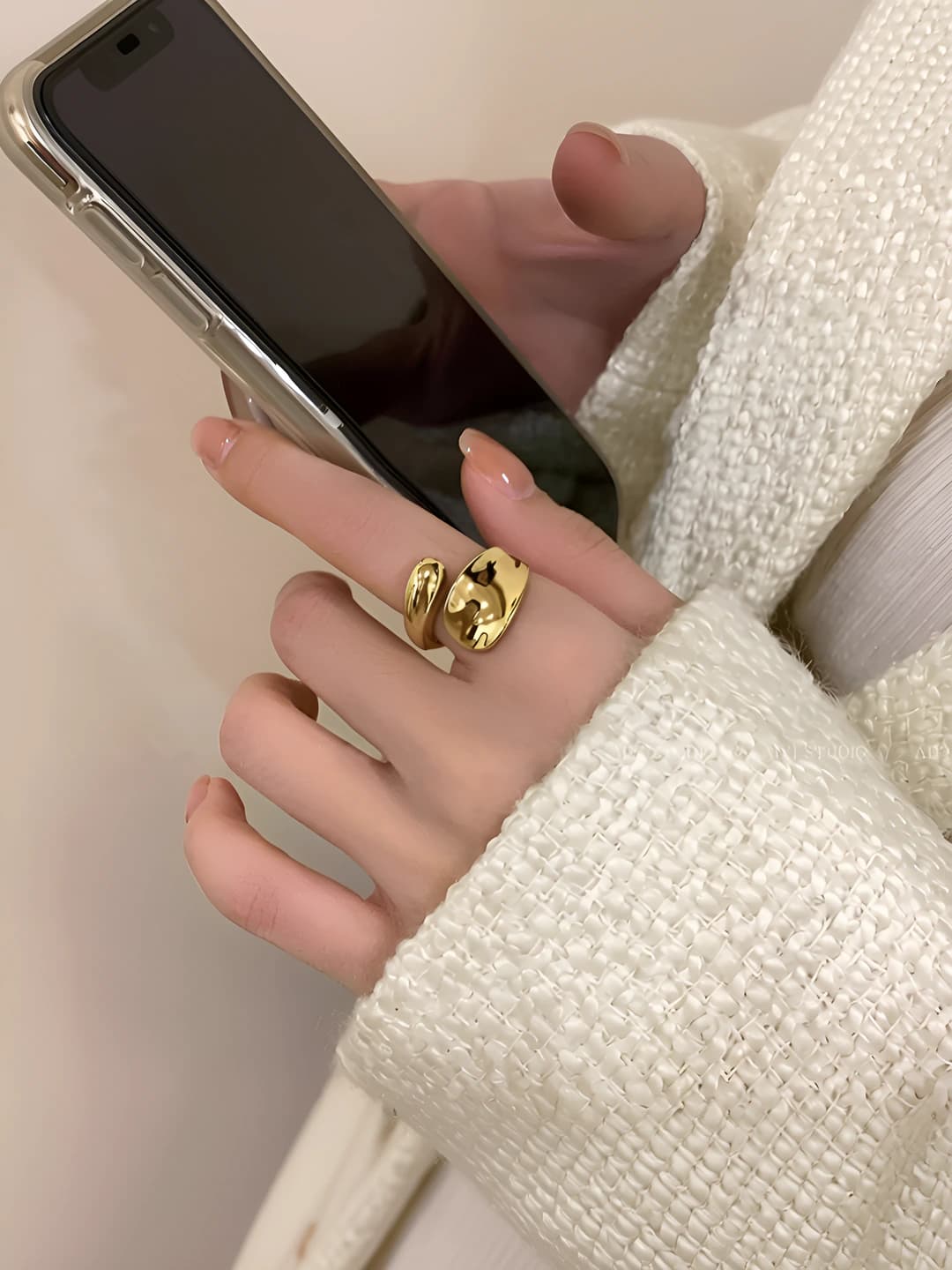 Women's gold-colored ring, irregular shape, asymmetric, teardrop design, made of copper