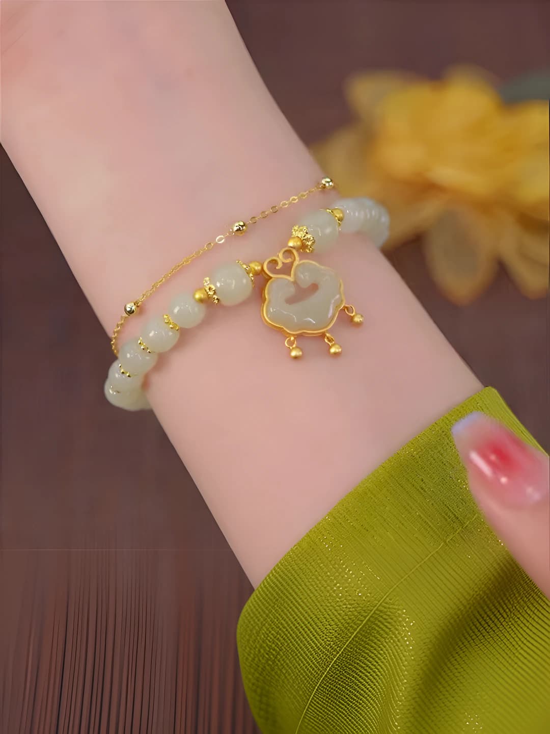 Women's summer imitation jade bracelet with safety lock and design elements