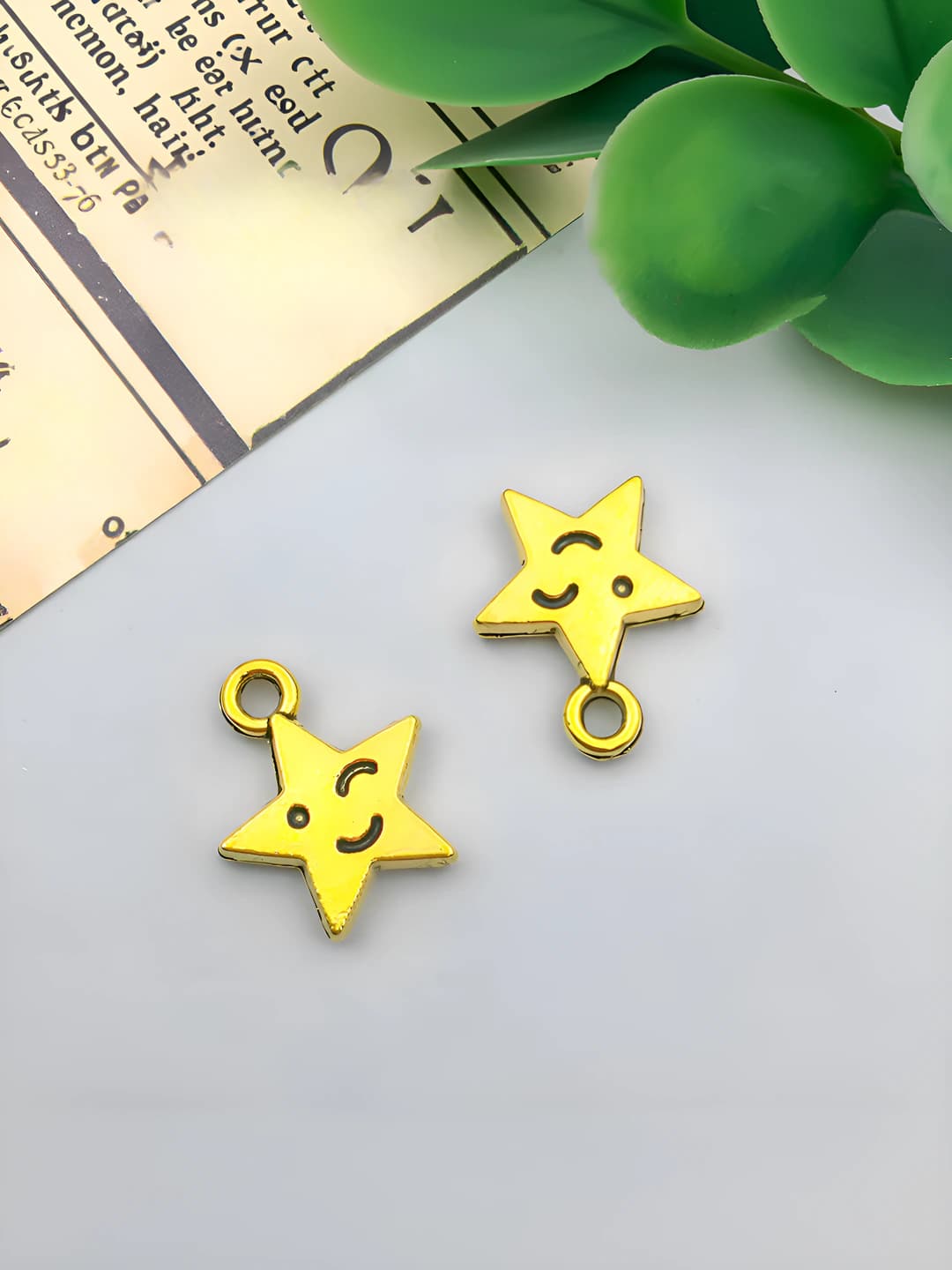 1 шт Пятиконечная улыбающаяся звезда 11x14mm-1g
