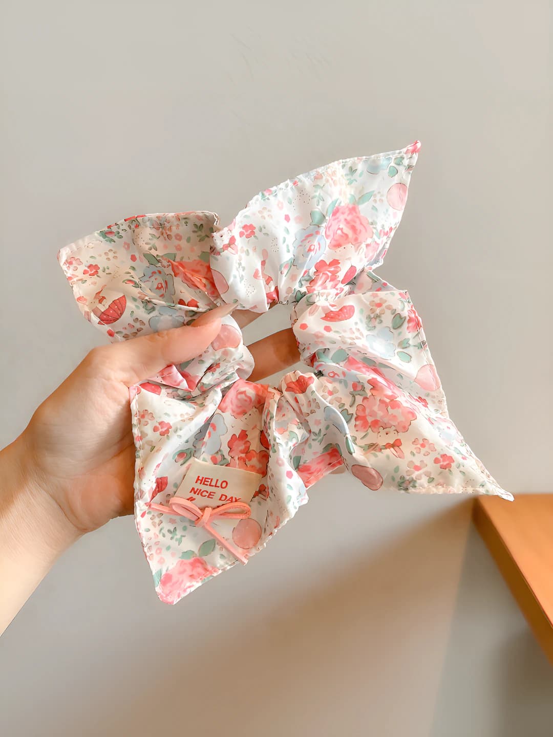 3# Розовый мелкий цветочный квадратный платок-резинка ~21*22 см