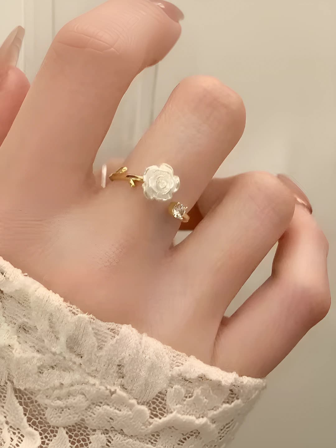 Floral open ring