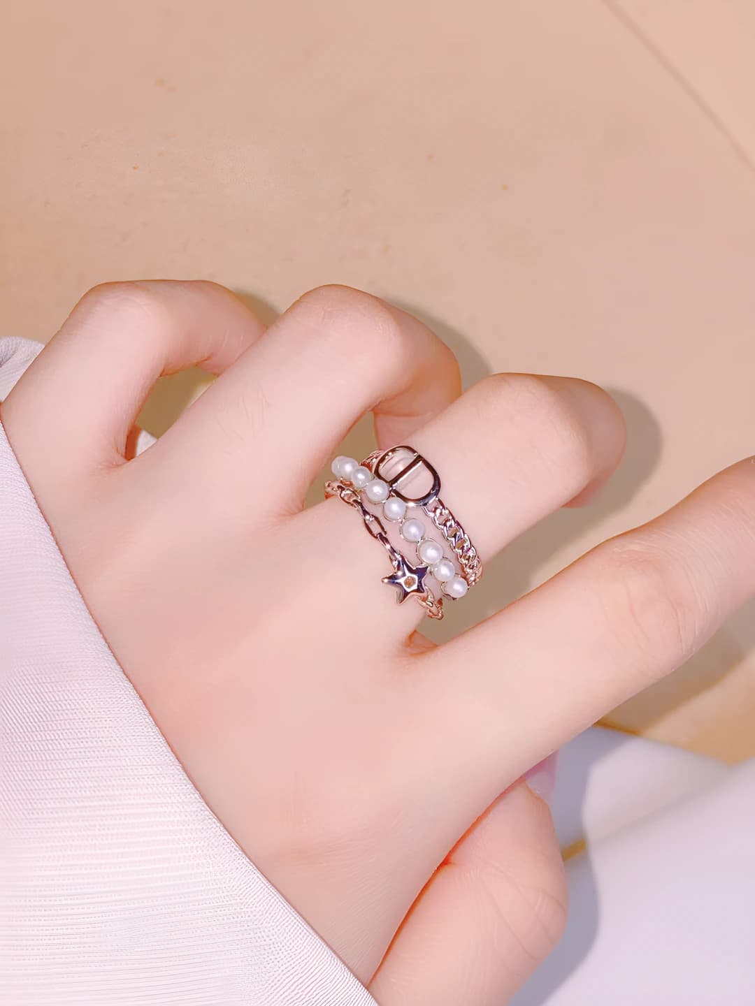 702-1 Pig nose pearl ring - Silver-white