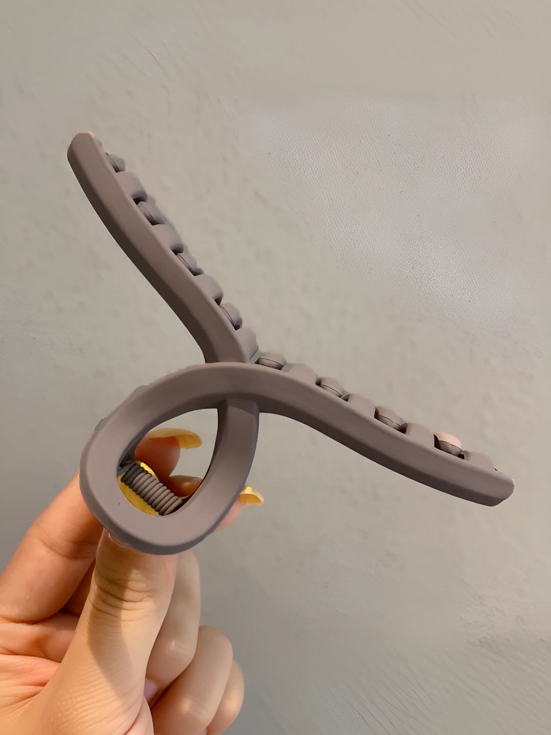 9# Kofe rangli Y harfli qisqich 11cm