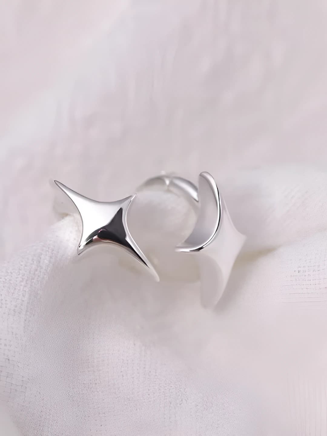 Minimalist 4-star earrings silver