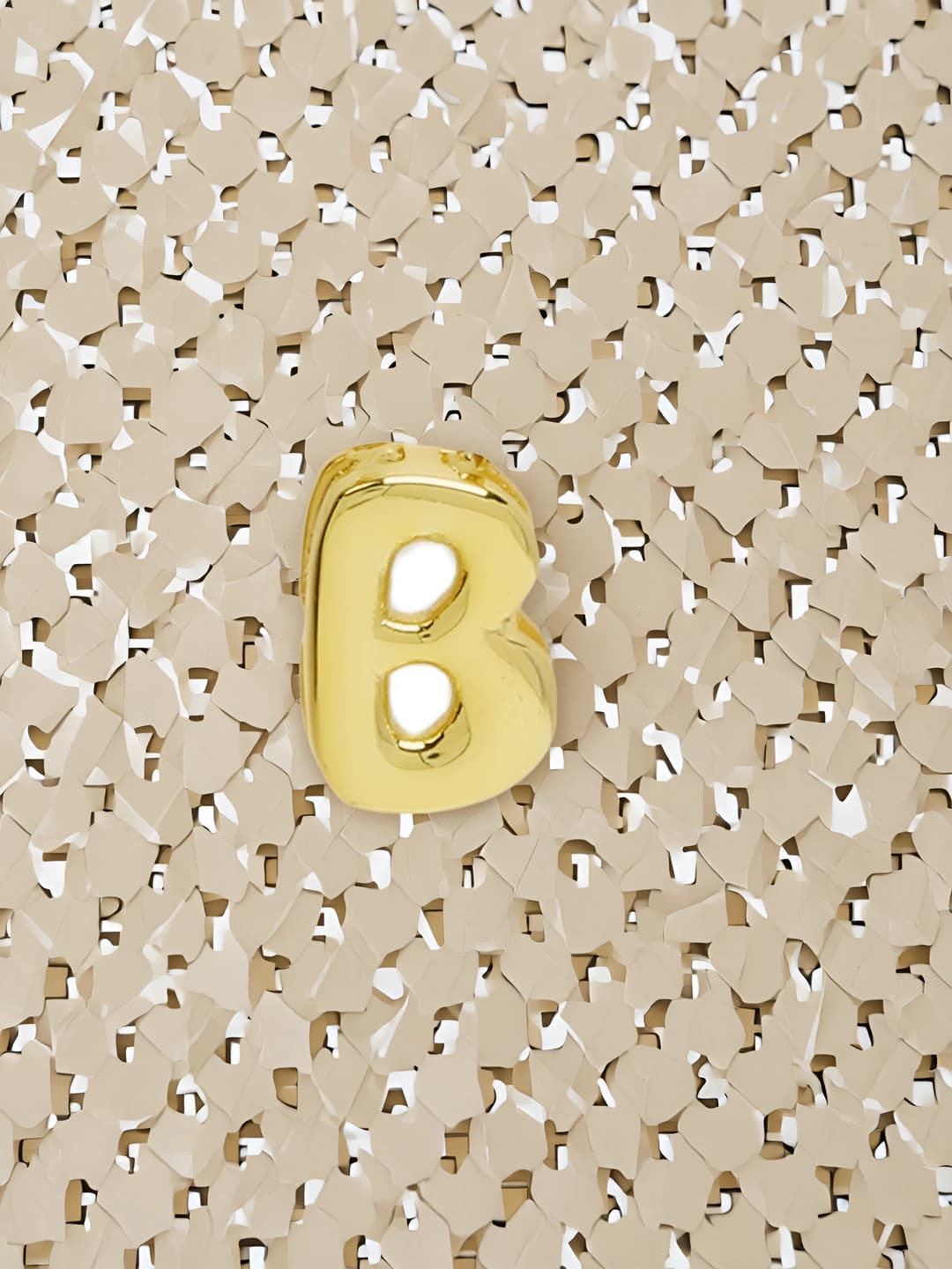 Gold B (Pendant)