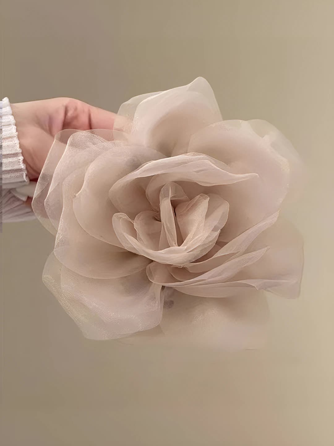 Apricot chiffon floral clip - 8 cm