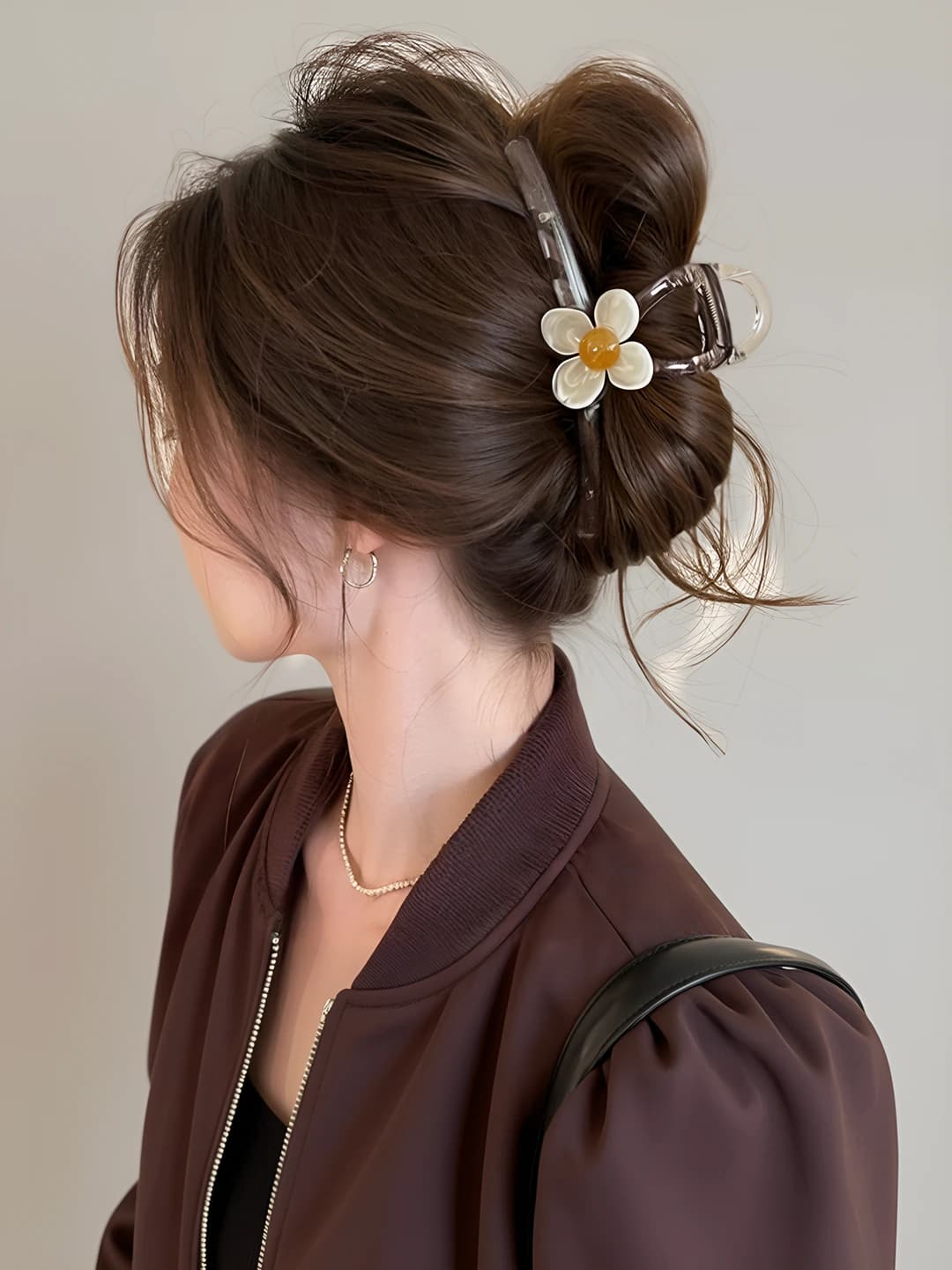 3# Beige flower clip 13 cm