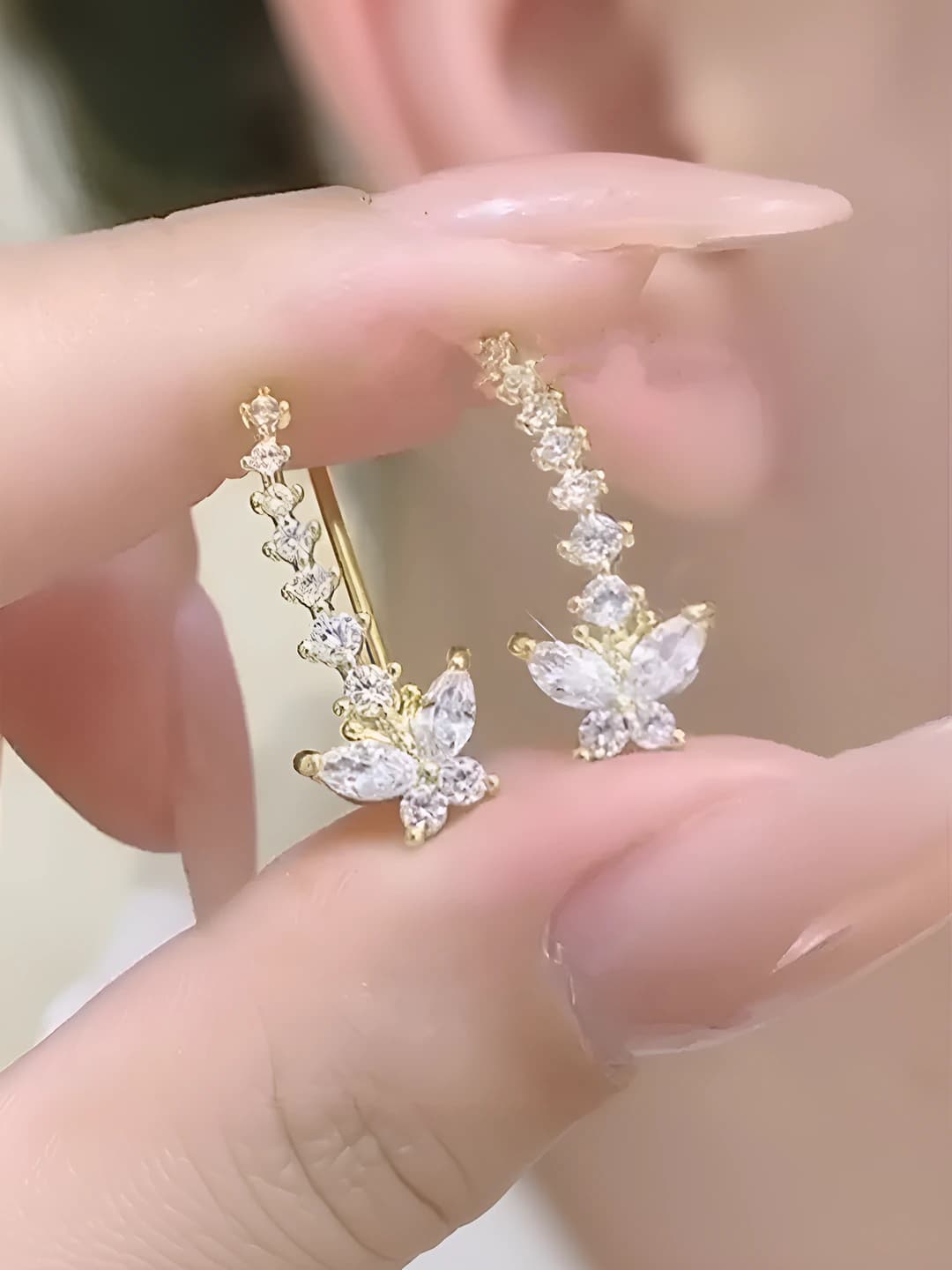 White diamond butterfly earrings A677