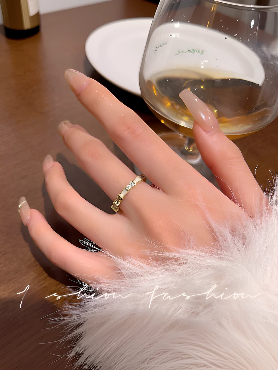 J882 Gold