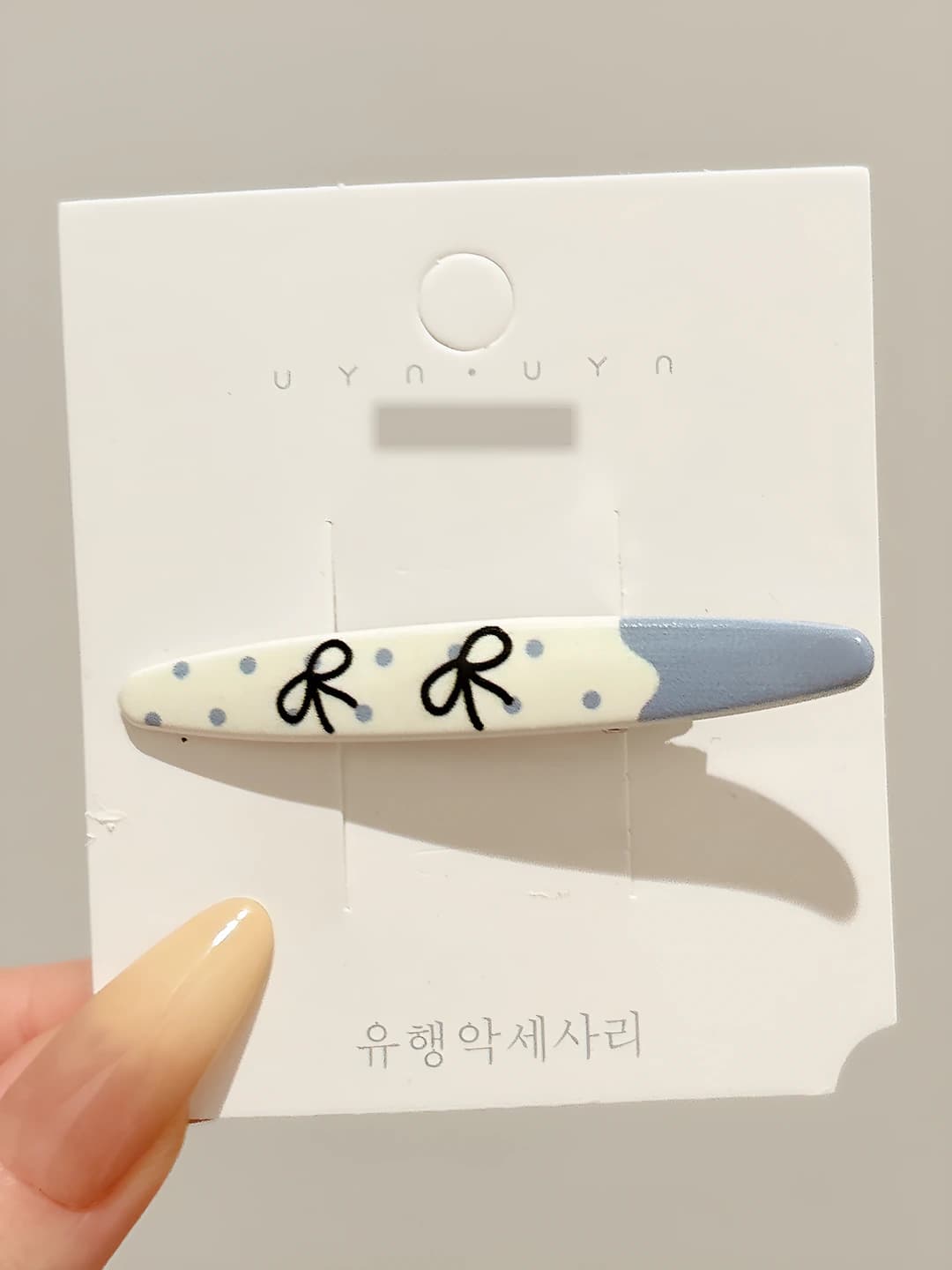 4# White bow ~6.5 cm