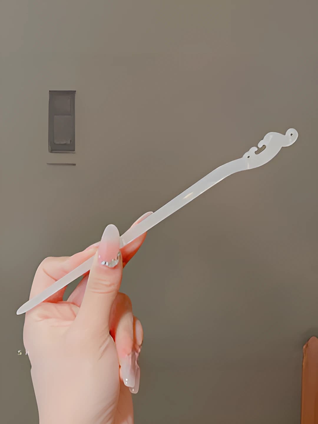 13# Plain white - wave top 8 cm