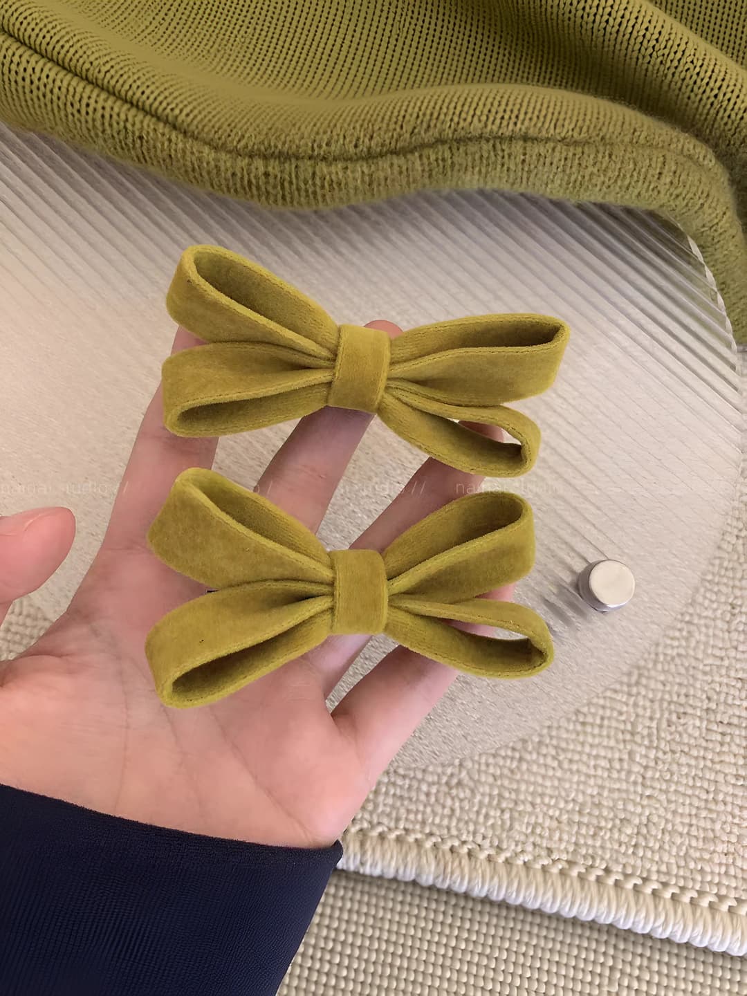 Yellow hair clip