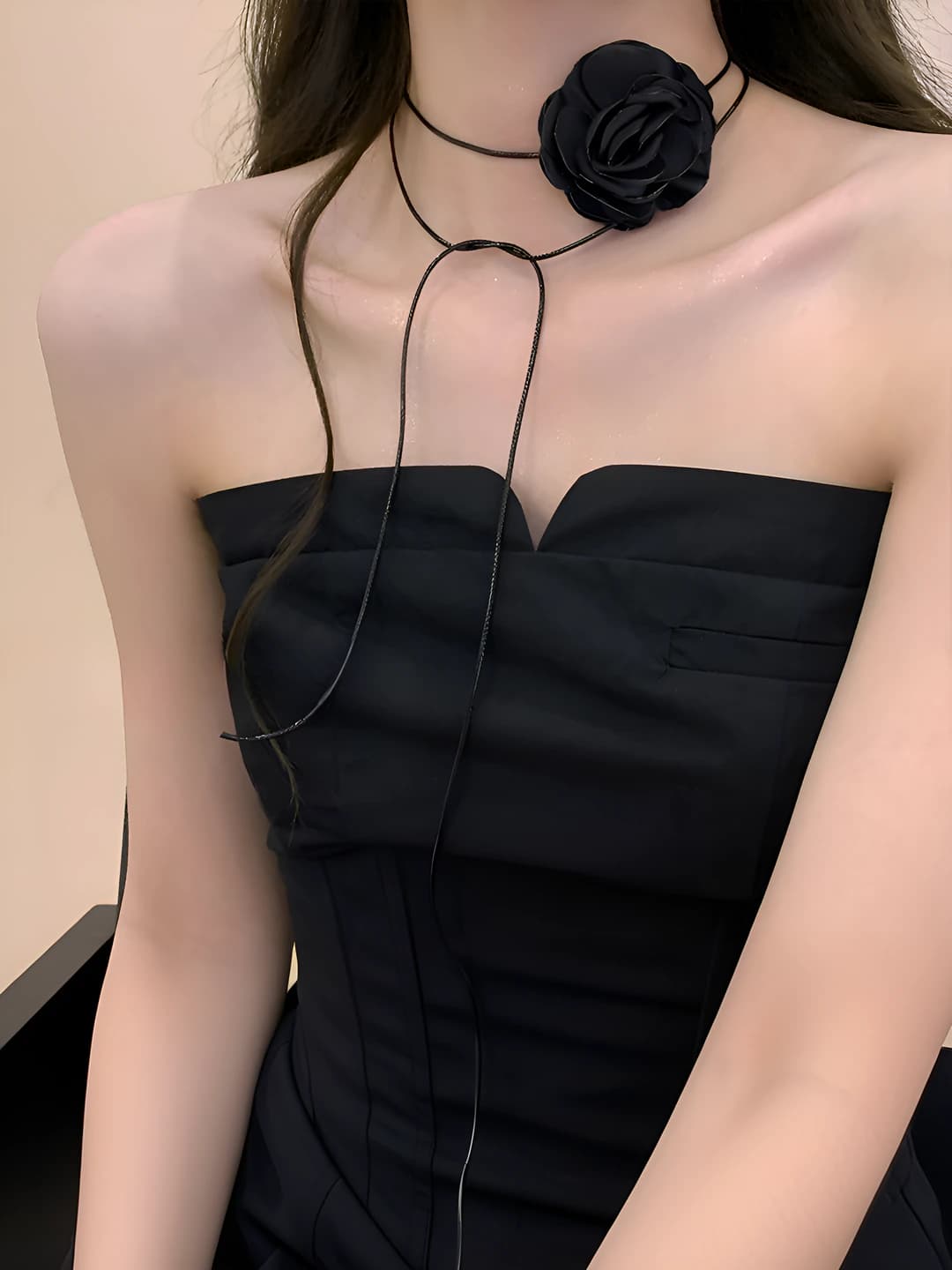Black rose chain