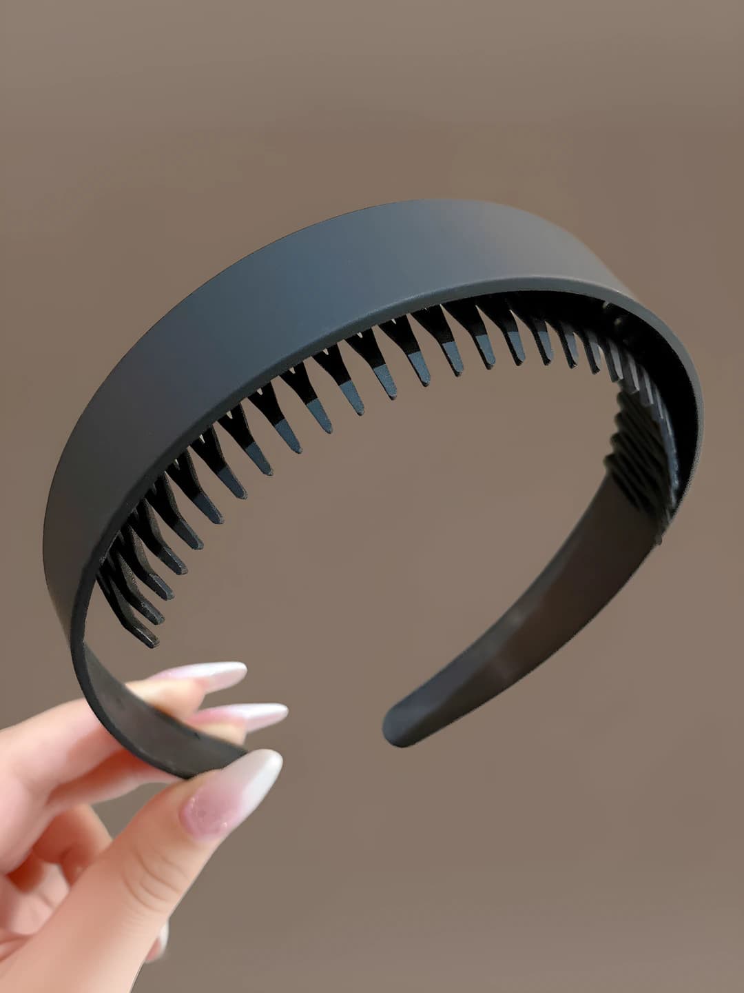 Matte black, 2.5 cm