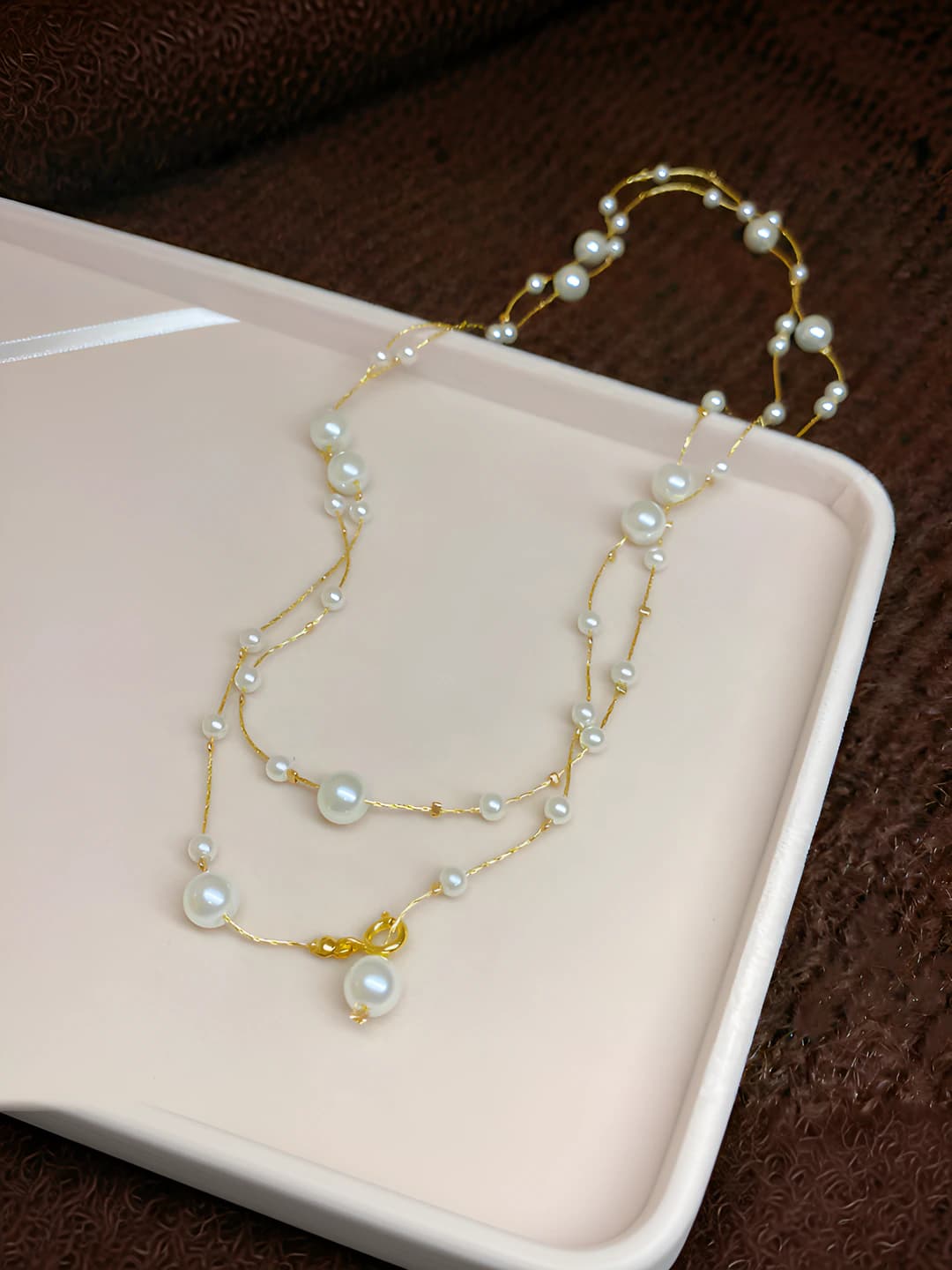 36# Gold-white