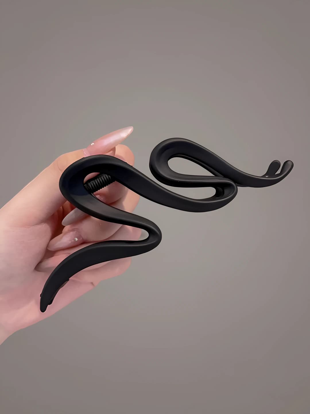 Qora tutqich 13 cm