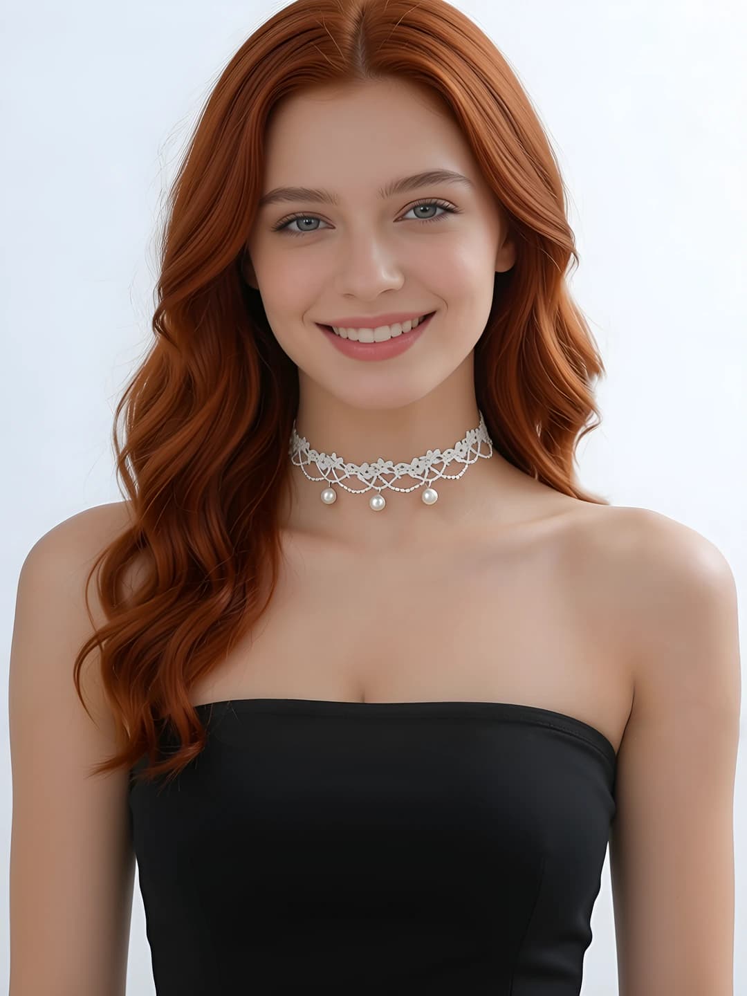 Ayollar uchun oq dantel choker, simli zarralar va simli zarralar bilan