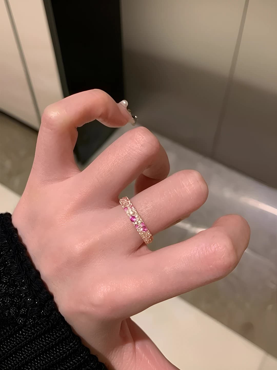 Q001 Pink diamond full ring