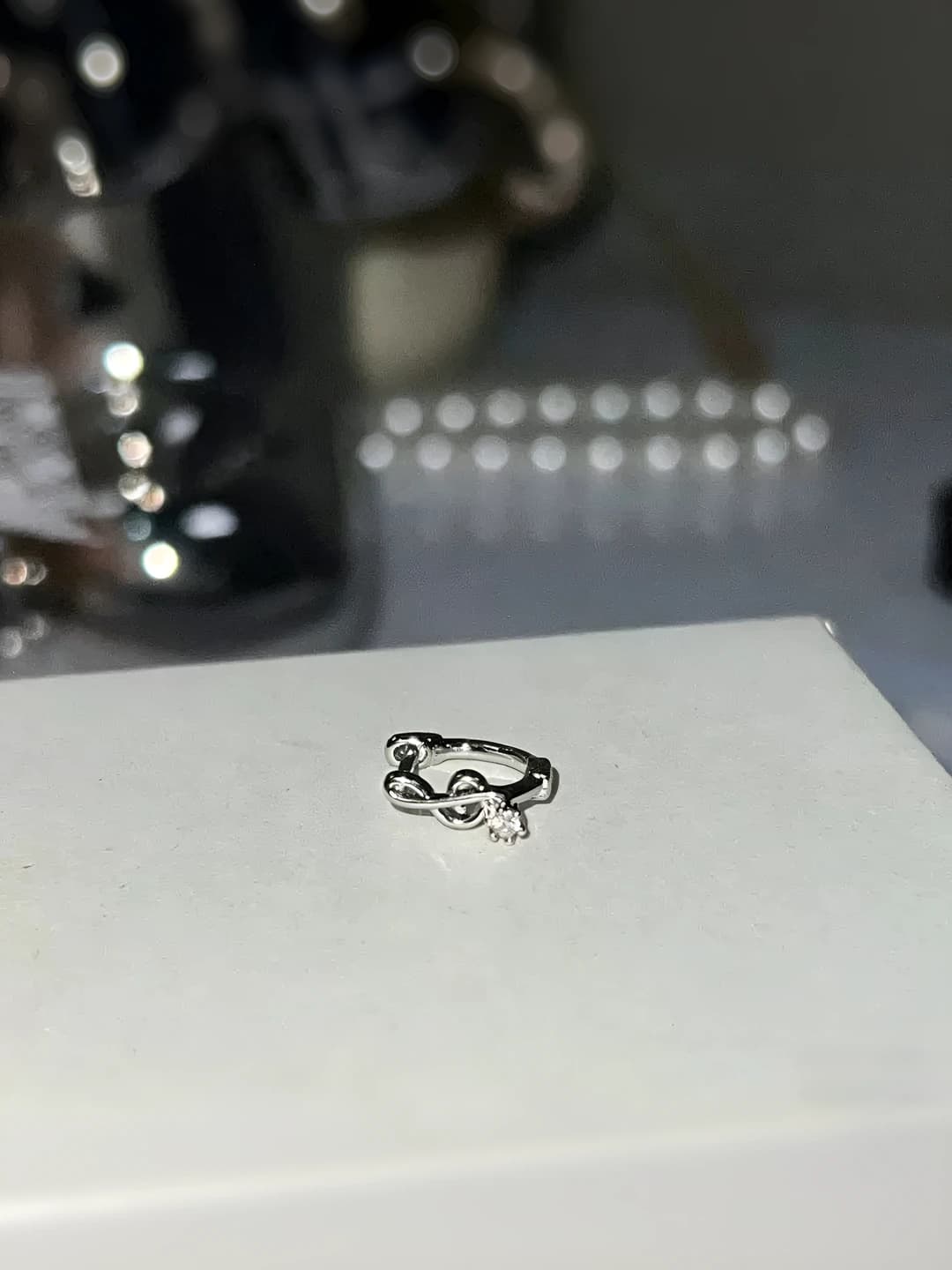 A013701 & white gold & inner diameter 7mm