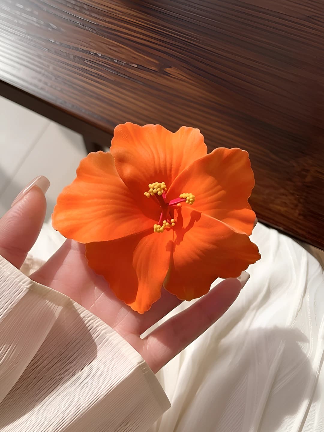 5# To'q sariq plumeria soch qisqichi ~10 sm