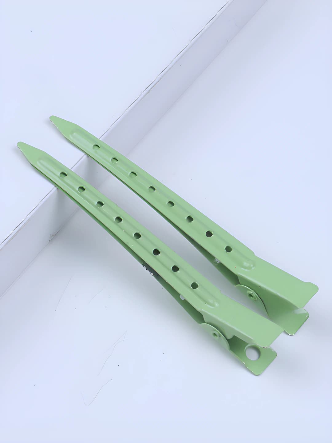 8-hole large Green