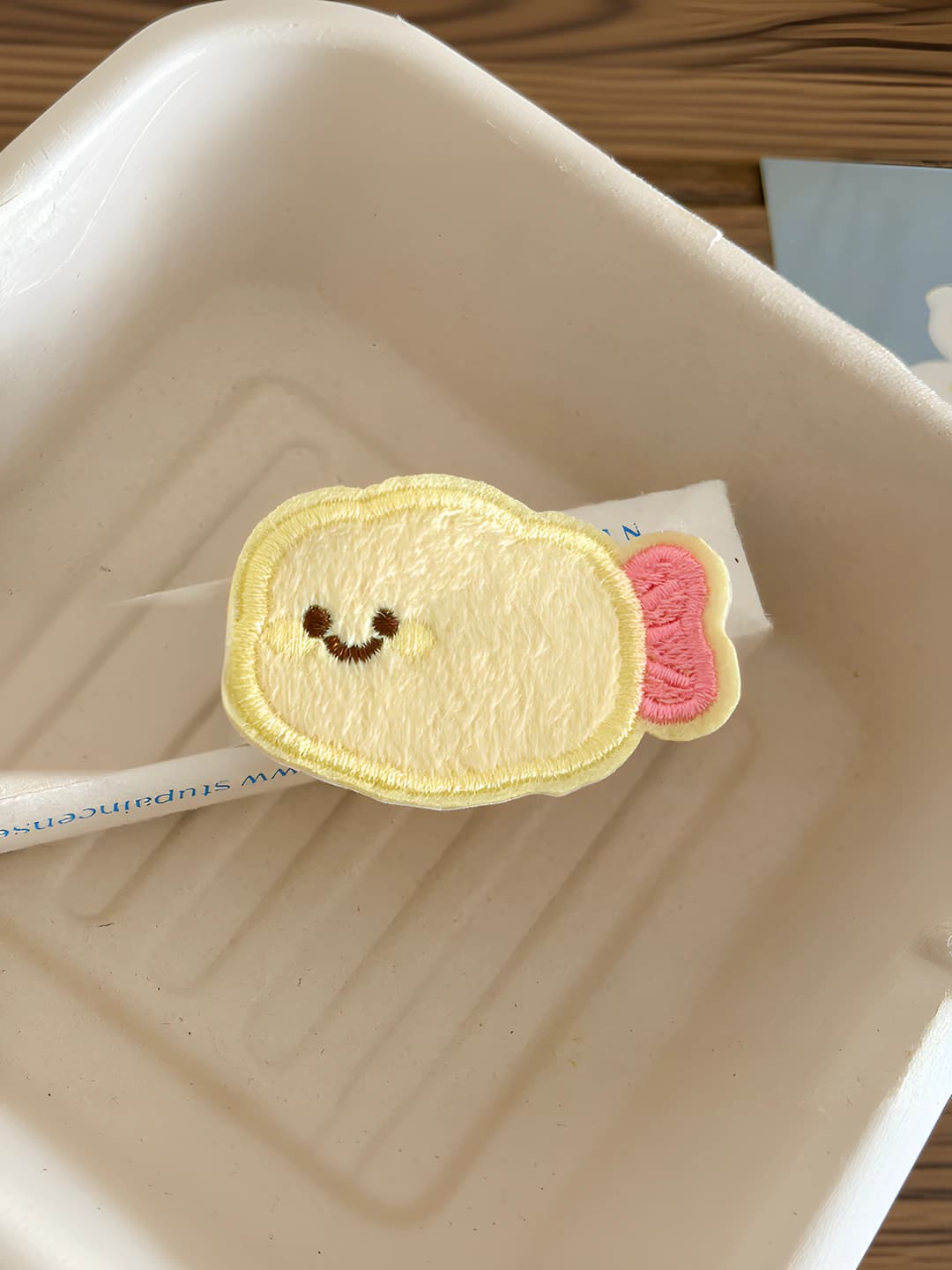 Creamy yellow plush small fish