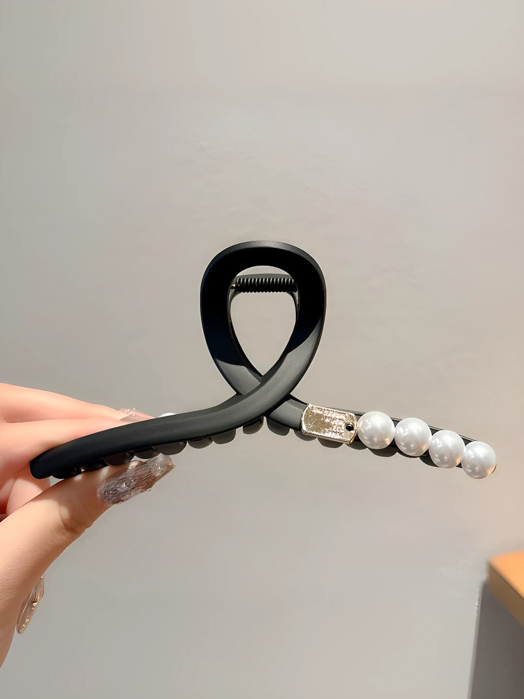 6# Matte small pearl 15 cm