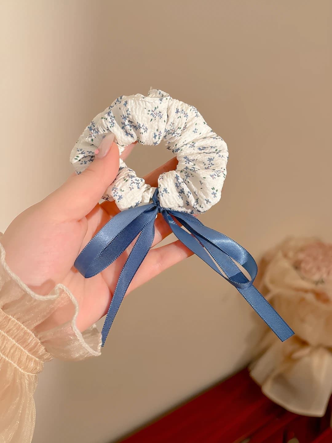 3# Blue thin bow
