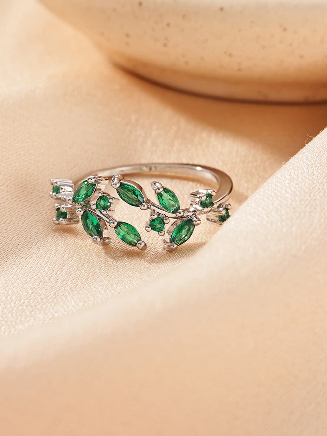 Silver green zircon
