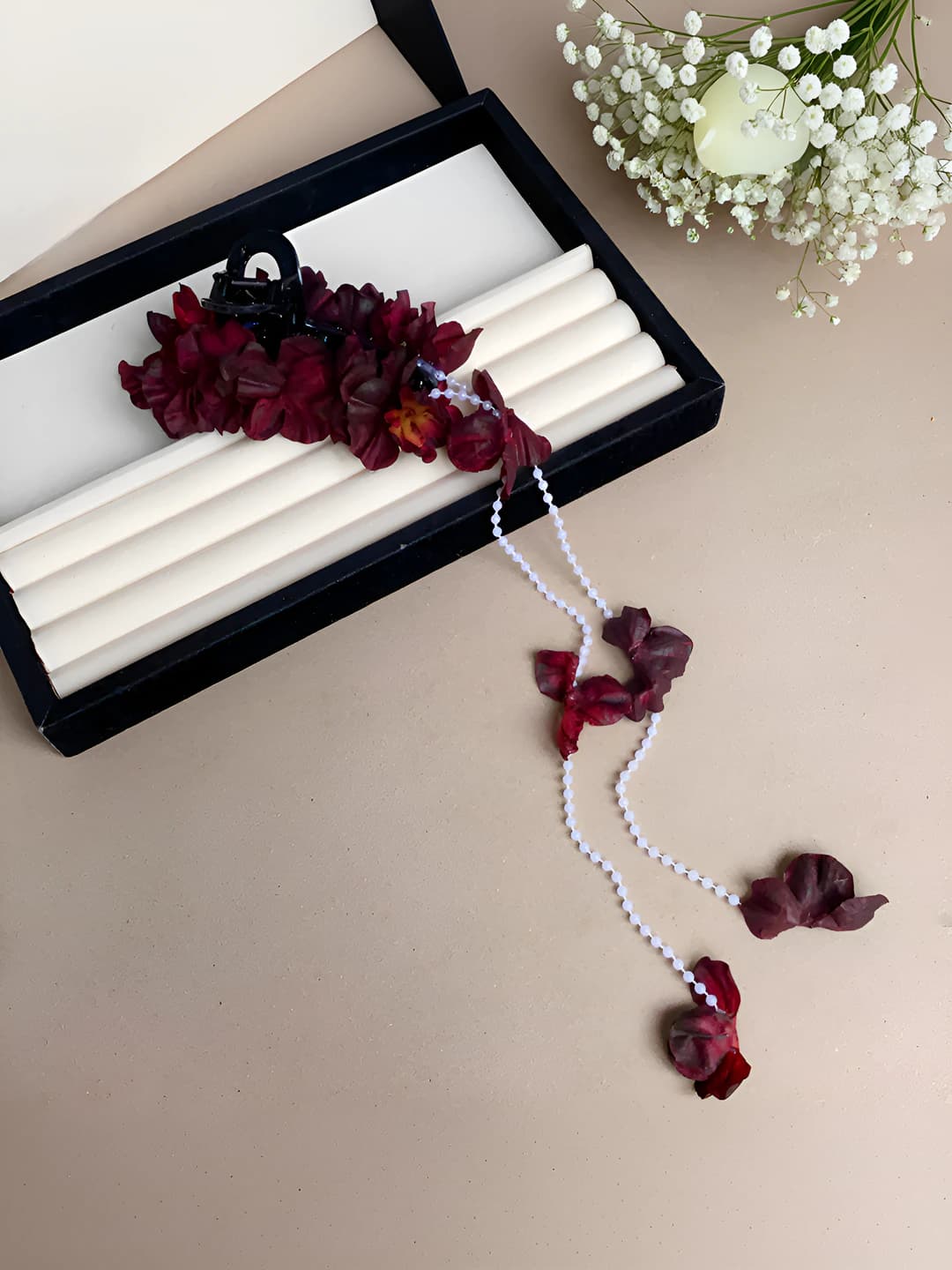 47# Hair clip - Red