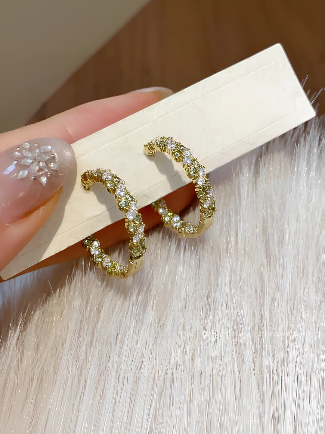 Women's zircon hoop earrings with 14k gold plating, Korean style, simple and unique design, light luxury