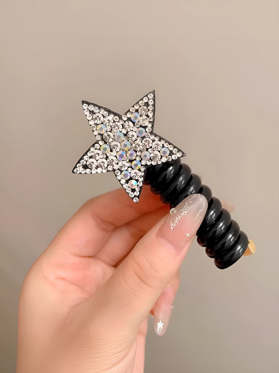 2# White diamond five-pointed star