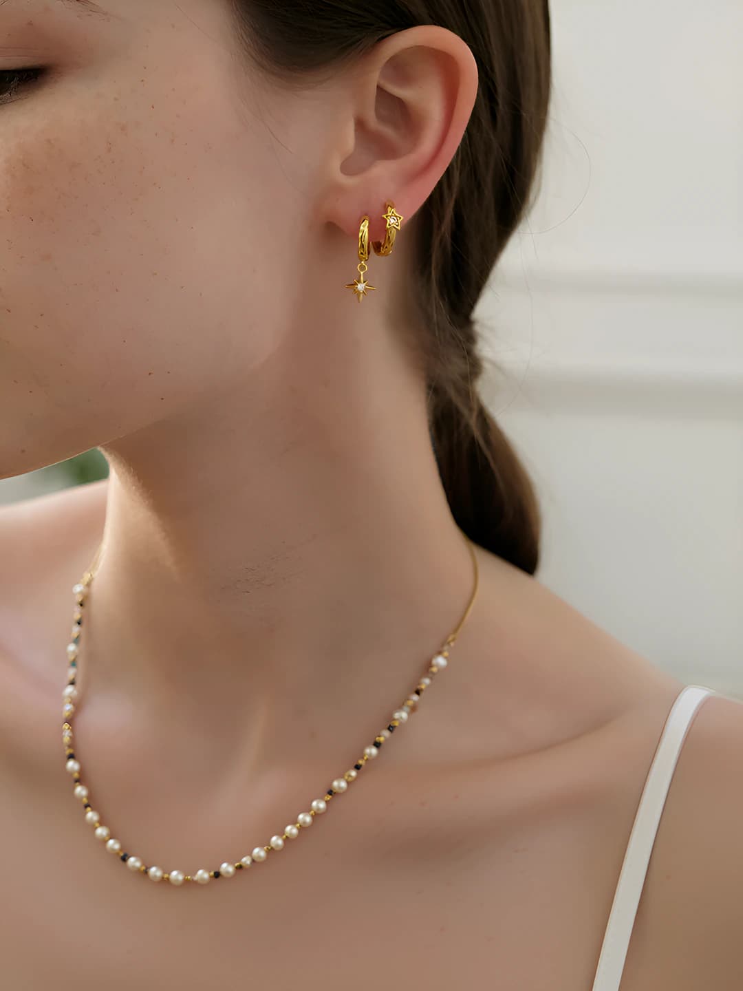 Women's asymmetric star earrings, individual style, geometric shape, copper