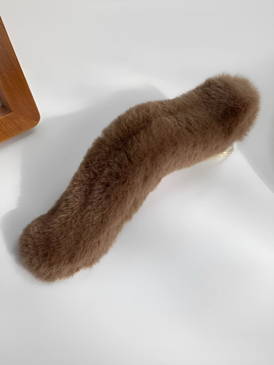 Fuzzy duck clip dark coffee-13cm