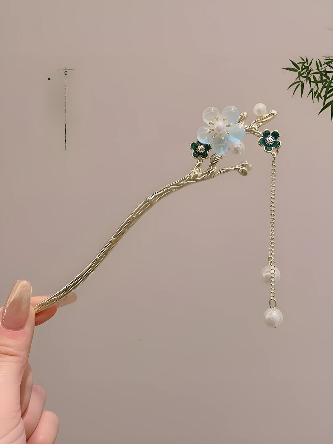 21# Plum blossom light blue single flower pearl tassel hairpin (in bag