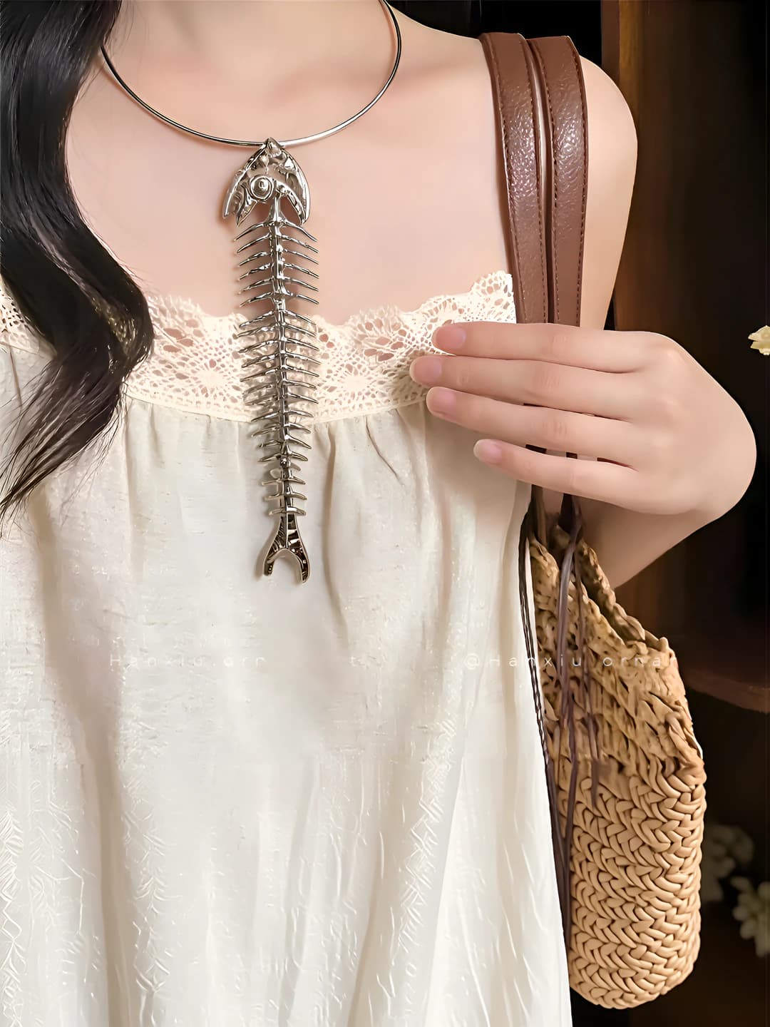 Women's fish-bone pendant tassel collar necklace: iron, electroplating, goldfish design element, exaggerated style, 31-40 cm