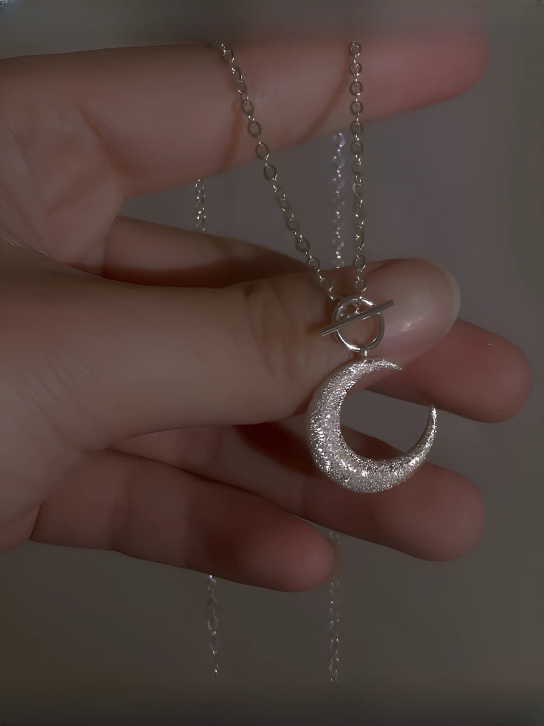 Ayollar uchun oy sochqoqli marjon: mis, geometrik, OT to'g'ri, 41-50 sm