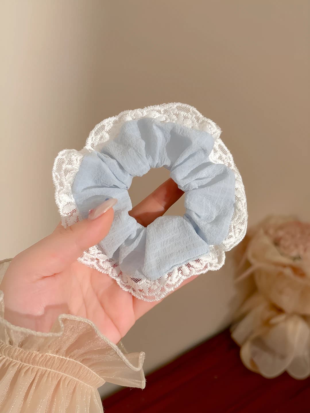 1# Lace blue hair tie