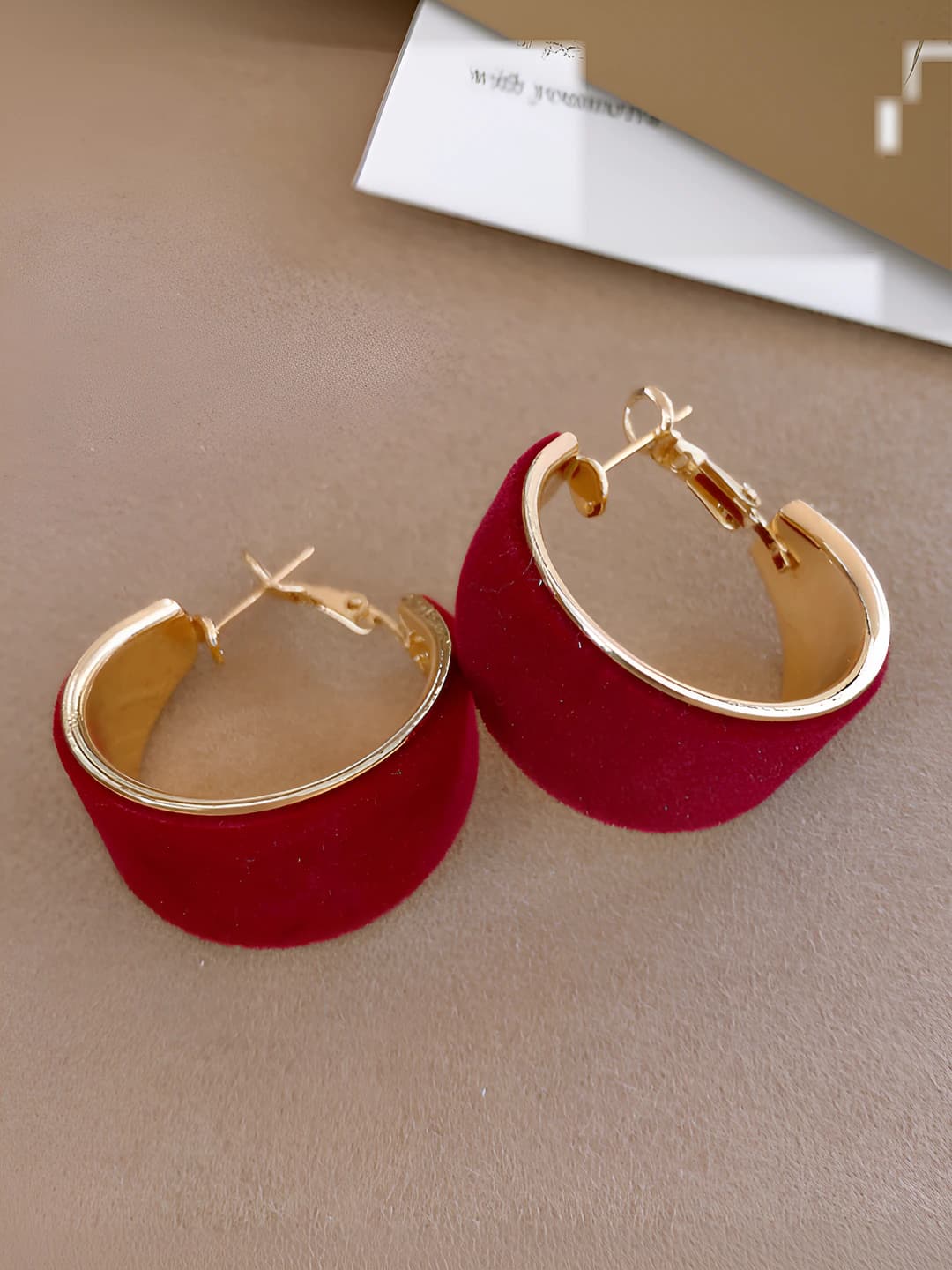 6# Hoop earring - Red