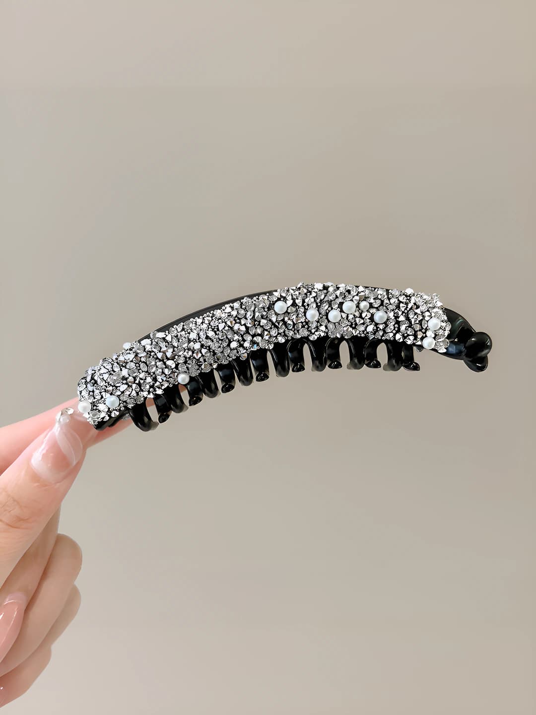 Oq marvarid olmos, 10.5 cm