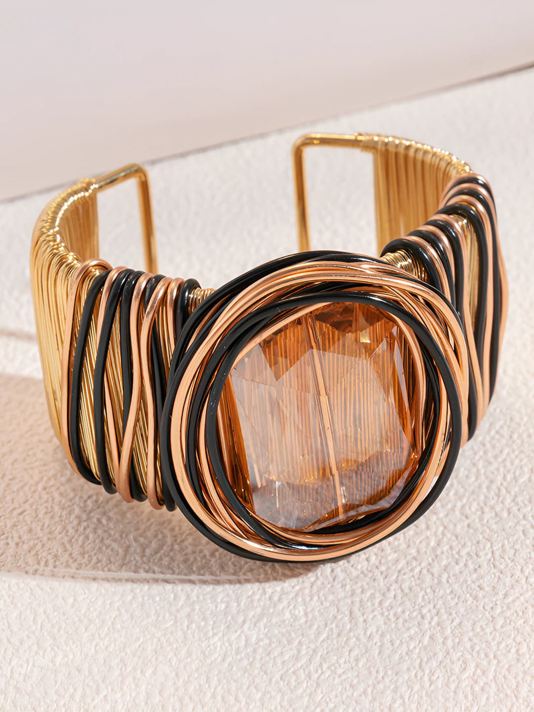 2# Bracelet, gold, square