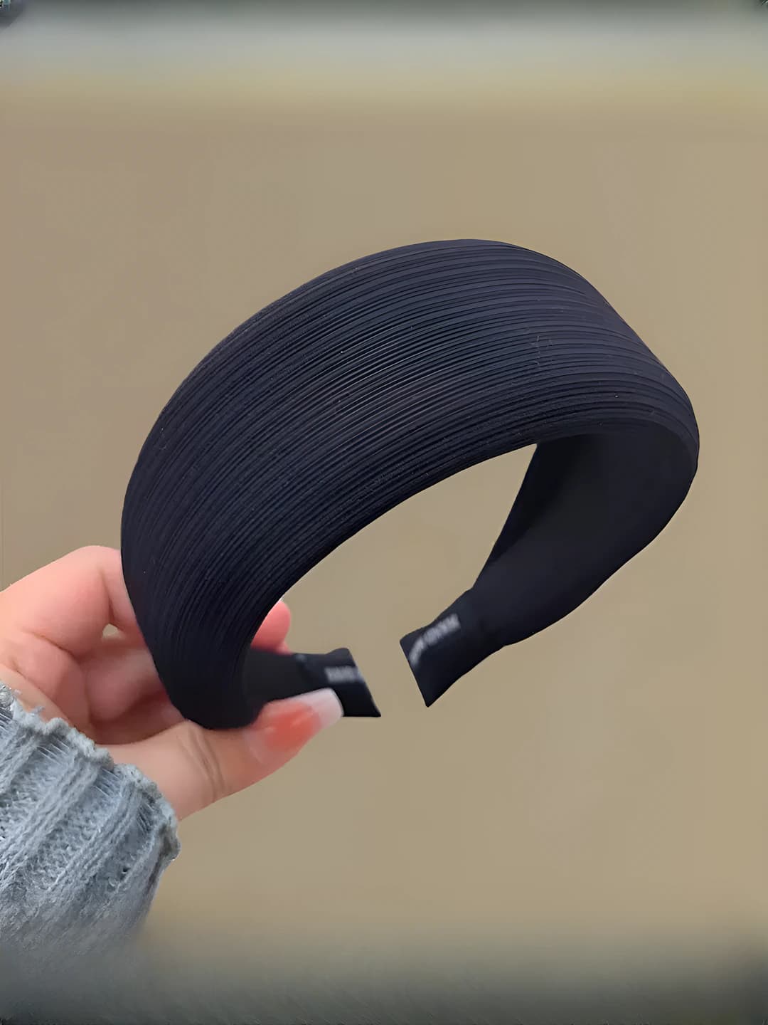 Thick sponge wide headband [black]