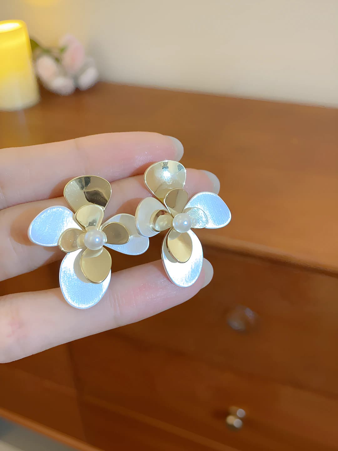 94# Silver - Gold - Silver