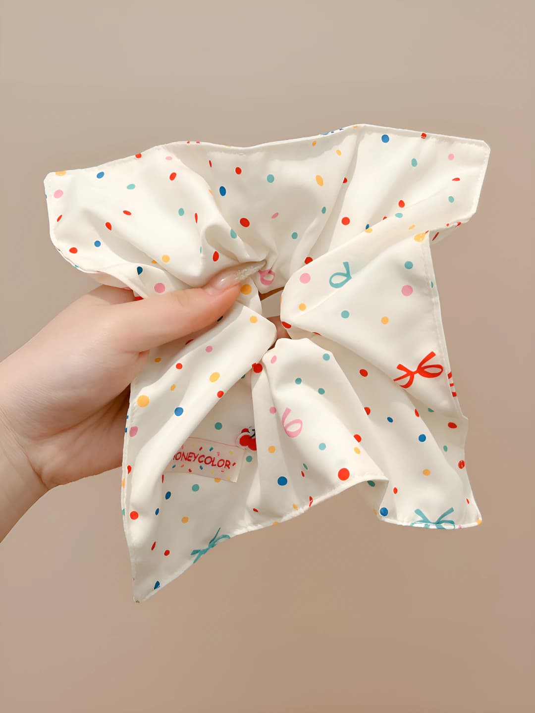 1# Разноцветный горох квадрат 22*22 см
