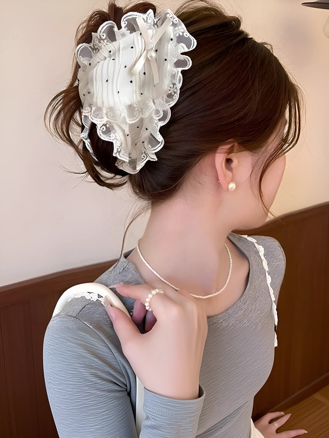 4# Тюлевая треугольная клипса ~13 см