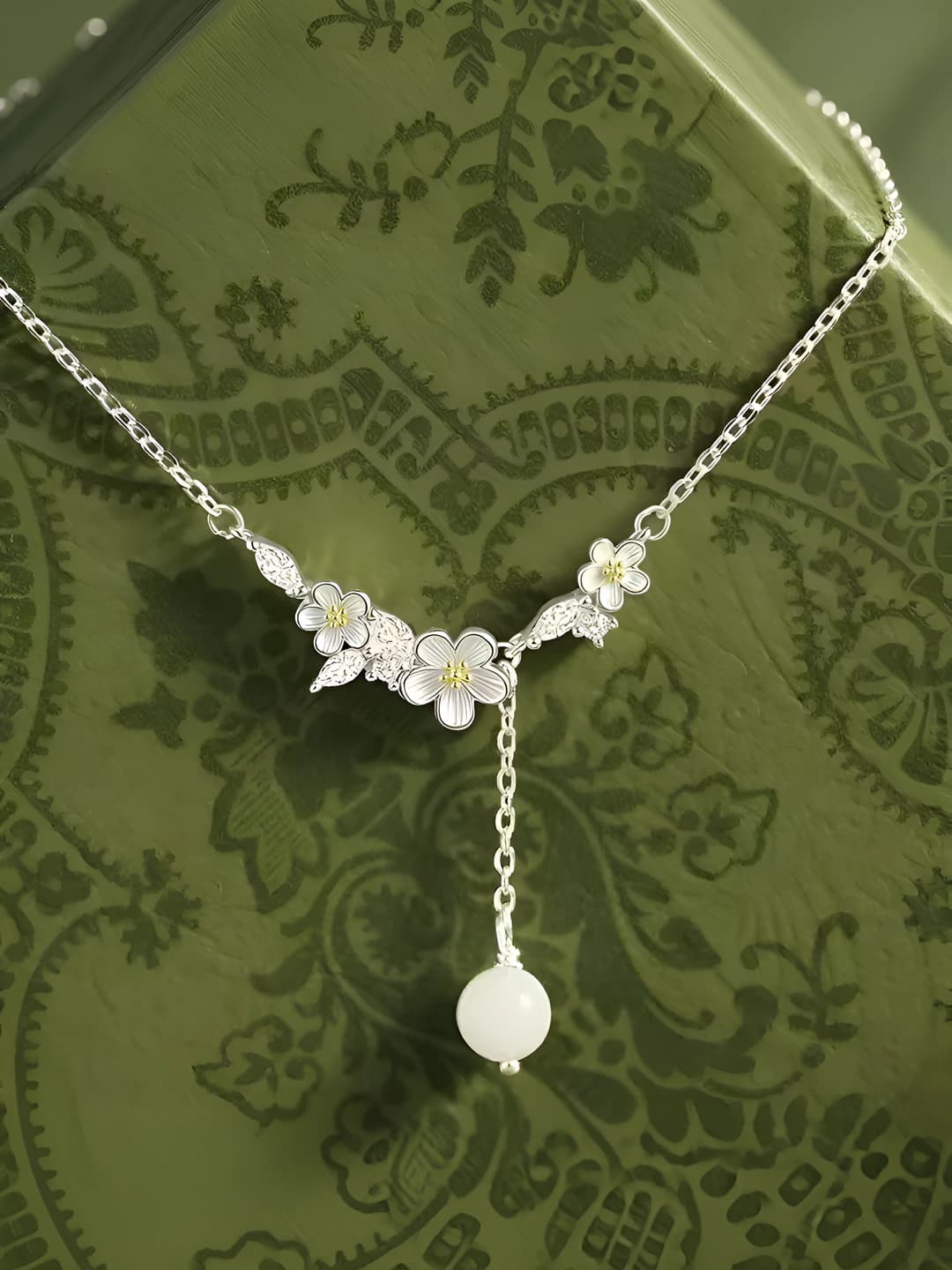 Women's necklace with floral pendant, cross chain, made of copper, 41-50 cm length, ins style, jasmine and jadeite look