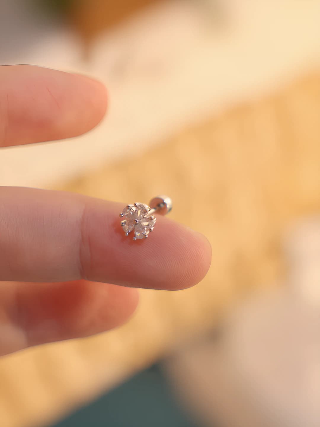Sakura zircon spiral stud
