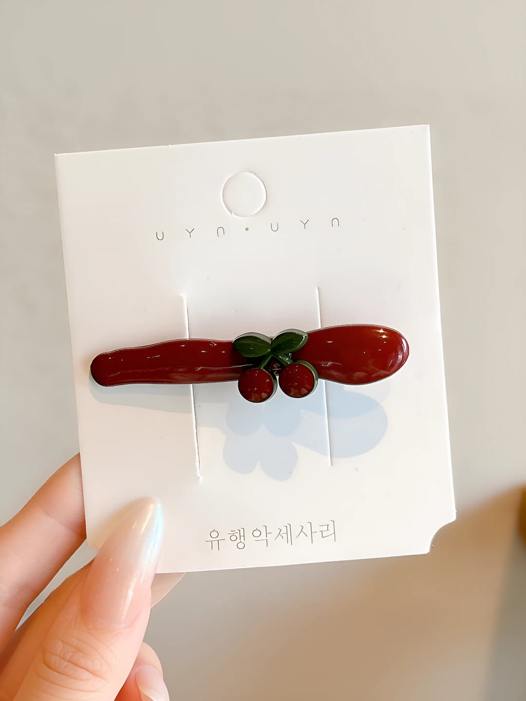 3# Red cherry clip 6 cm