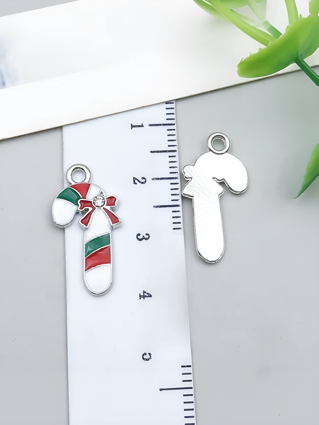 White, candy, 12x23mm